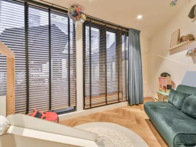 Vinyl Blinds for Everyday Living